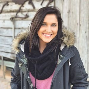 Meet your Posher, Faith